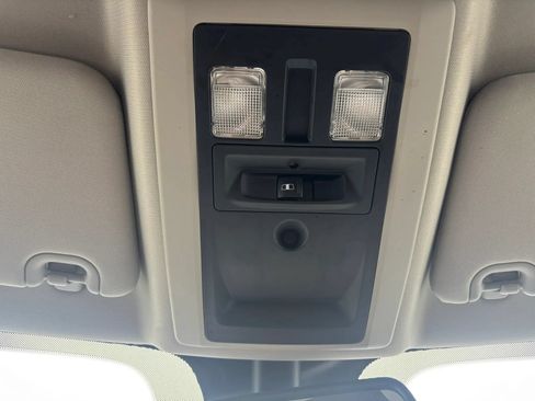Used 2016 RAM 1500 Classic SLT AWD/4WD image 26