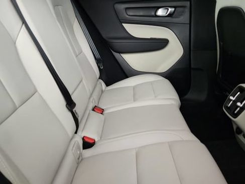 Certified 2026 Volvo XC40 B5 Plus w/ Protection Package Premier AWD/4WD image 67