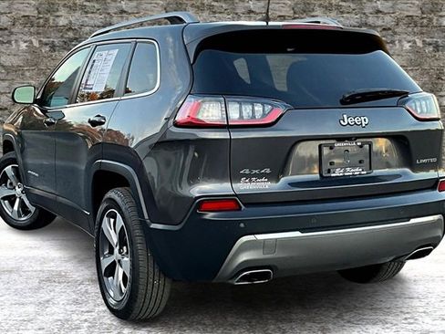Used 2019 Jeep Cherokee Limited image 4