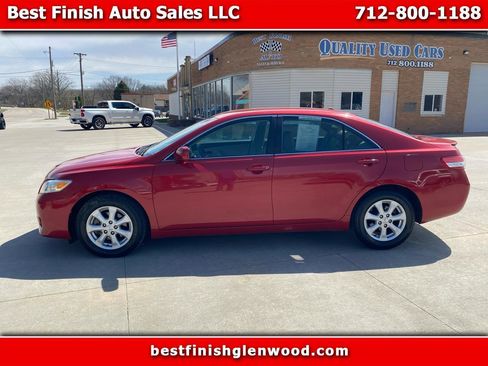 Used 2011 Toyota Camry LE w/ LE Extra-Value Pkg image 1
