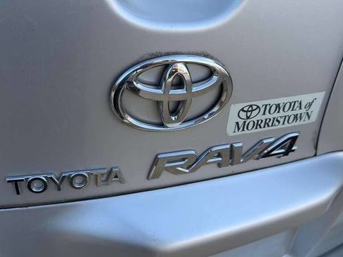 Used 2006 Toyota RAV4 4WD image 26