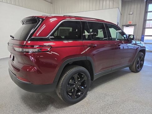 New 2026 Jeep Grand Cherokee Limited w/ Limited Altitude Package image 7