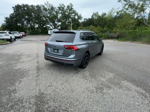 Used 2024 Volkswagen Tiguan SE R-Line FWD image 7