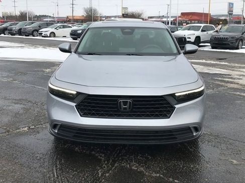 Used 2024 Honda Accord EX image 2