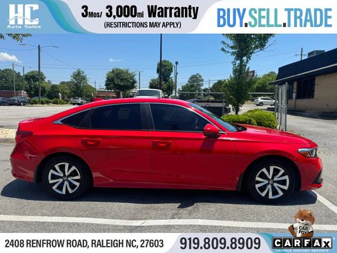 Used 2022 Honda Civic LX image 5