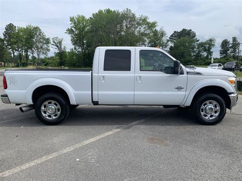 Used 2012 Ford F250 Lariat w/ Chrome Pkg AWD/4WD image 6