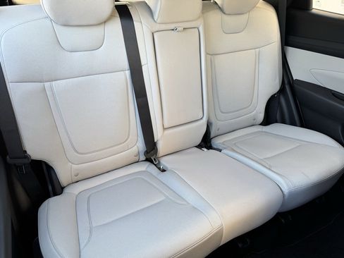 New 2026 Hyundai Tucson SE image 16