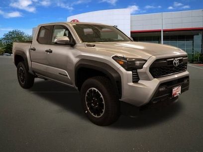 New 2025 Toyota Tacoma TRD Off-Road w/ TRD Off Road Upgrade Package