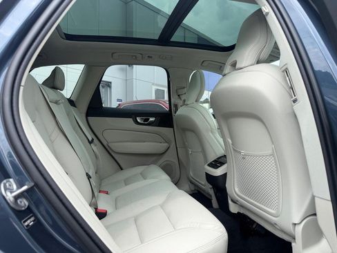Certified 2026 Volvo XC60 B5 Ultra AWD/4WD image 11