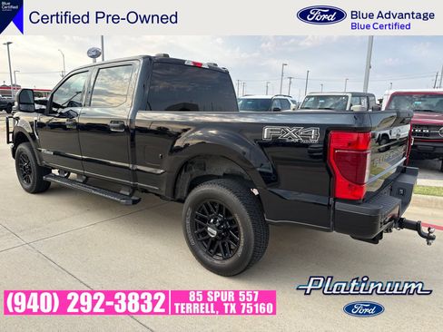 Used 2022 Ford F250 XLT w/ Black Appearance Package AWD/4WD image 9