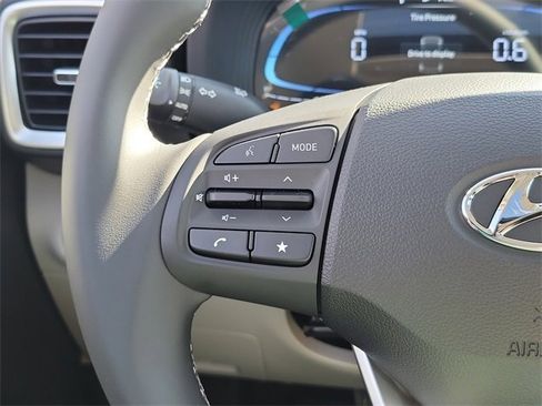 New 2026 Hyundai Venue SEL image 5