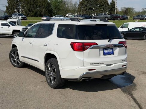 Used 2018 GMC Acadia Denali w/ Technology Package image 4
