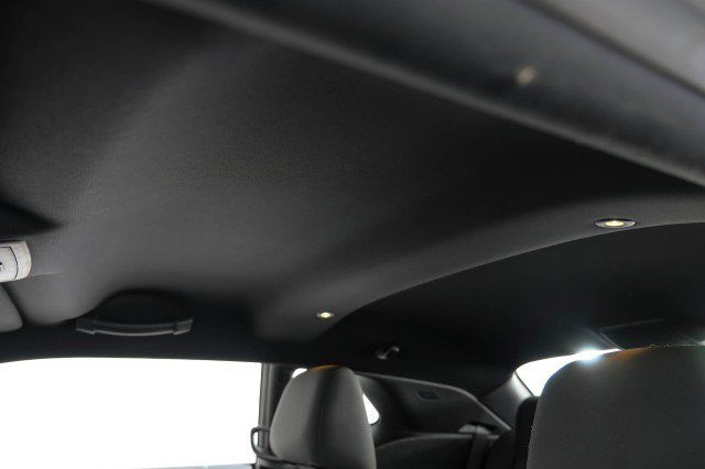 Used 2013 Dodge Challenger R/T RWD image 20