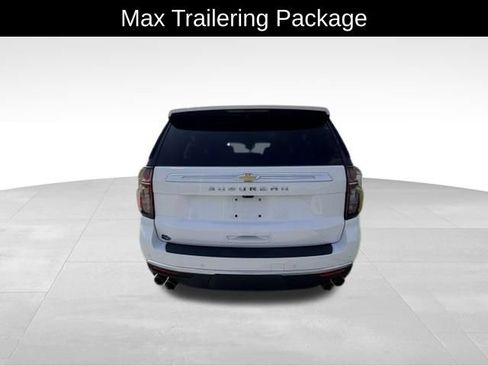 Used 2024 Chevrolet Suburban High Country AWD/4WD image 6