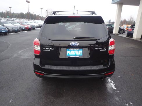 Used 2014 Subaru Forester 2.5i Limited AWD/4WD image 4