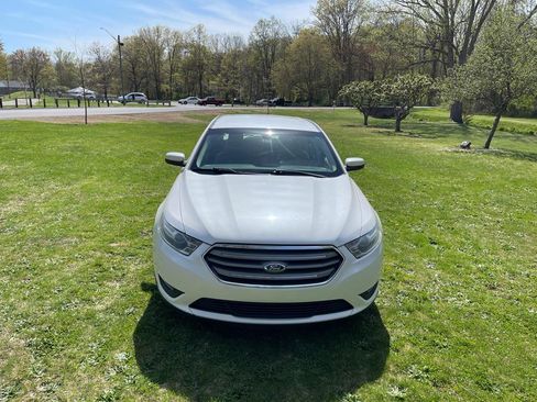 Used 2014 Ford Taurus SEL w/ Equipment Group 201A image 36