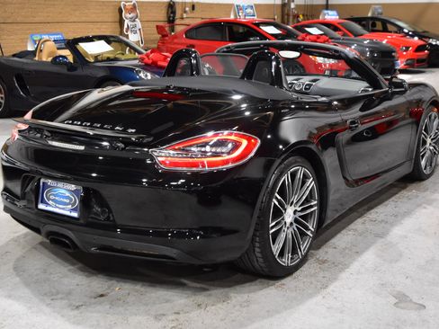 Used 2016 Porsche Boxster image 18