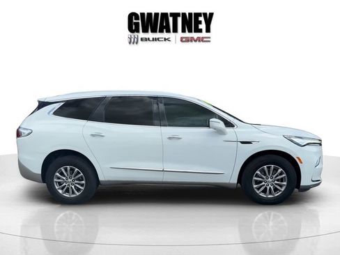 Used 2024 Buick Enclave Premium FWD image 4
