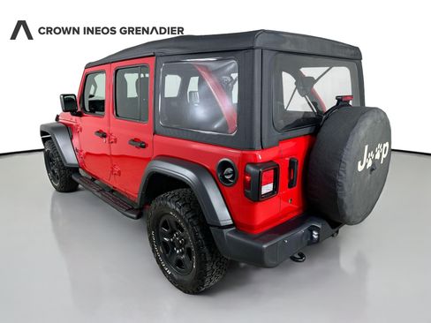 Used 2022 Jeep Wrangler Unlimited Sport AWD/4WD image 7