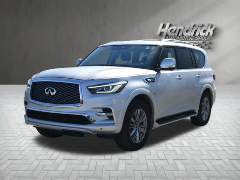 Used 2018 INFINITI QX80 2WD w/ Driver Assistance Package image 6