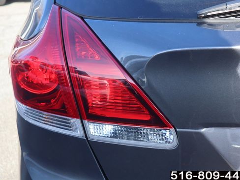 Used 2015 Toyota Venza Limited image 36