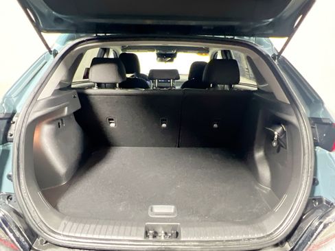 Used 2022 Hyundai Kona SE FWD image 32