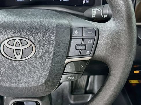Used 2025 Toyota Camry LE w/ Convenience Package FWD image 20