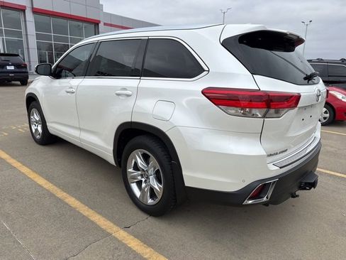 Used 2019 Toyota Highlander Limited image 7