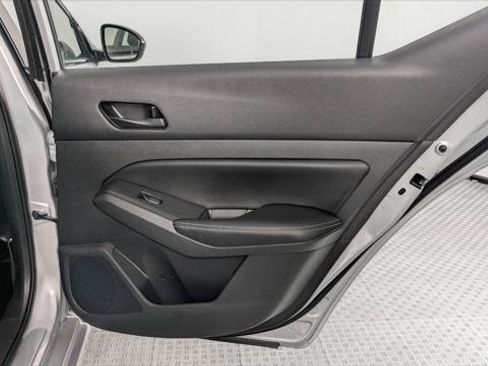 Used 2024 Nissan Altima 2.5 SV FWD image 18