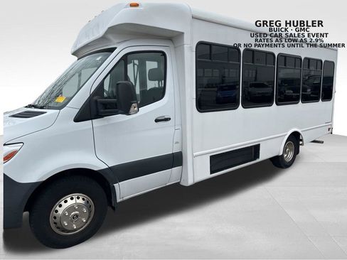 Used 2022 Mercedes-Benz Sprinter 3500 image 7