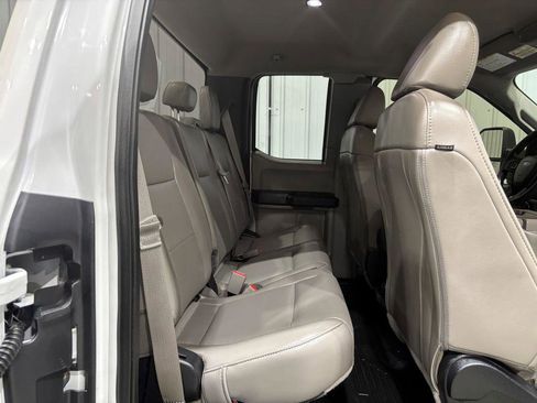 Used 2019 Ford F250 XL w/ Power Equipment Group AWD/4WD image 14