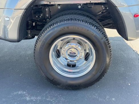 Used 2025 Ford F350 Lariat image 8