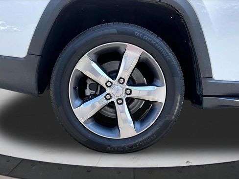Certified 2021 Jeep Grand Cherokee L Limited w/ Trailer Tow Group (B) AWD/4WD image 38