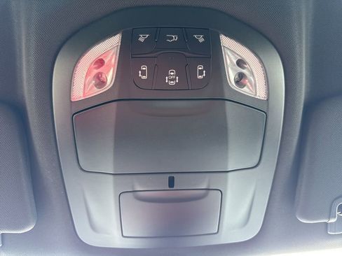 New 2026 Chrysler Pacifica Select AWD/4WD image 23