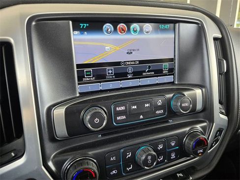 Used 2018 GMC Sierra 1500 SLT w/ SLT Premium Package image 15