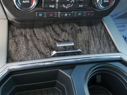 Used 2017 Ford F250 Lariat w/ Lariat Ultimate Package image 54