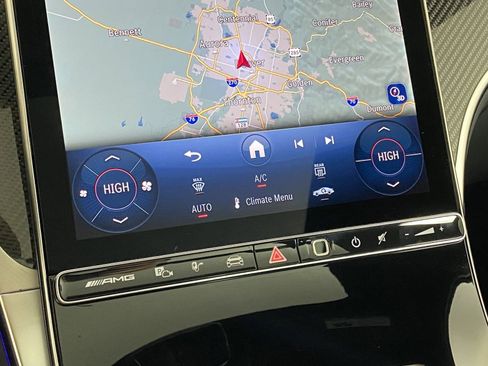 New 2025 Mercedes-Benz GLC 63 AMG S image 27