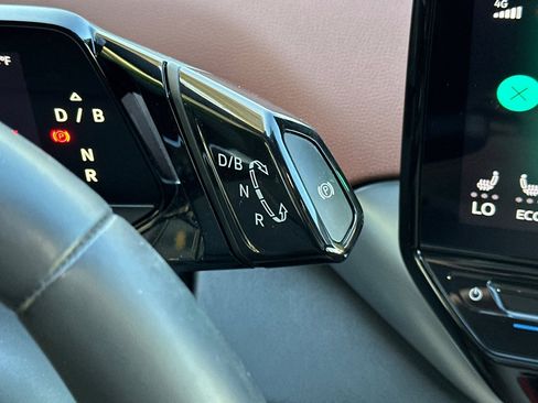 Used 2022 Volkswagen ID.4 Pro S w/ Gradient Package image 22