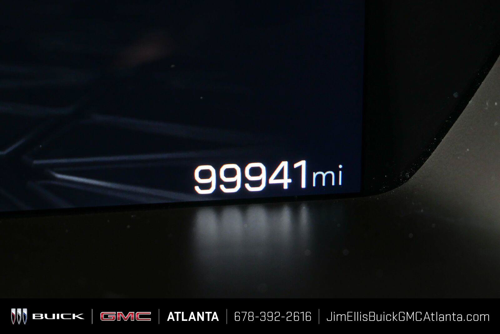 Used 2023 GMC Canyon Denali AWD/4WD image 9