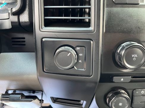 Used 2015 Ford F150 XL w/ Equipment Group 101A Mid image 19