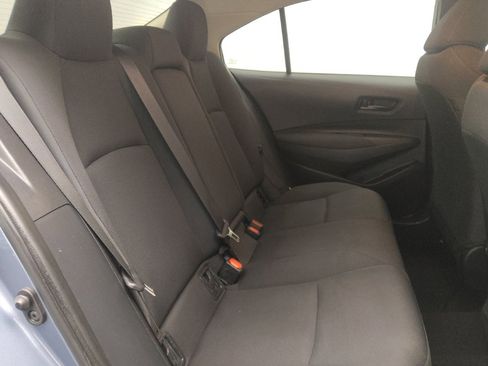 Used 2022 Toyota Corolla LE image 19