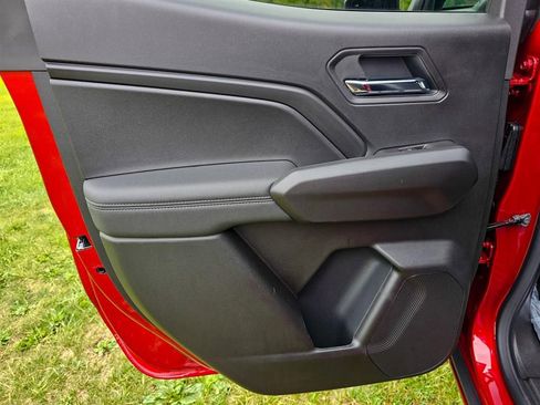 New 2026 GMC Canyon Elevation w/ Convenience Package image 31