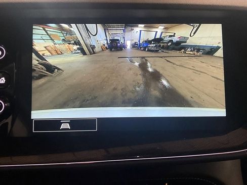 Used 2023 Buick Envision Essence FWD image 19