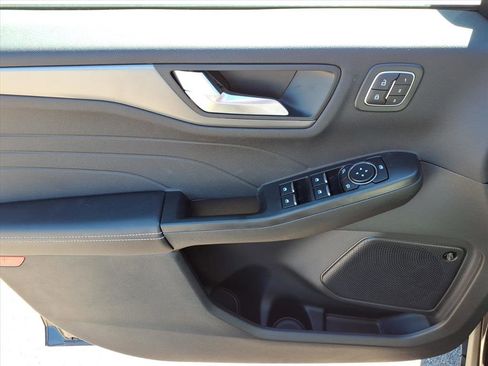 Used 2024 Ford Escape Active w/ Tech Pack #2 image 9