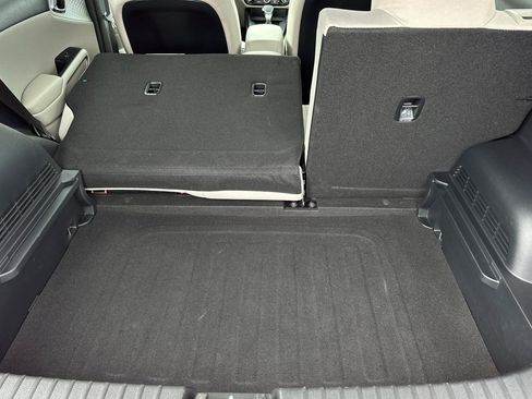Certified 2023 Kia Soul LX w/ LX Technology Package FWD image 15