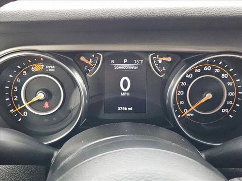 Used 2023 Jeep Wrangler Sport S image 11