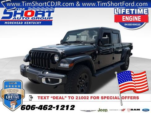 Used 2021 Jeep Gladiator Sport AWD/4WD image 1