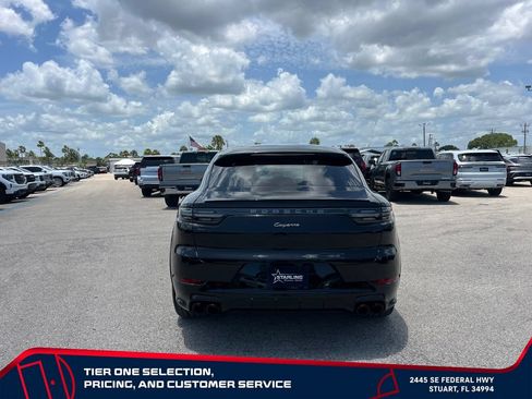 Used 2023 Porsche Cayenne Platinum Edition AWD/4WD image 6