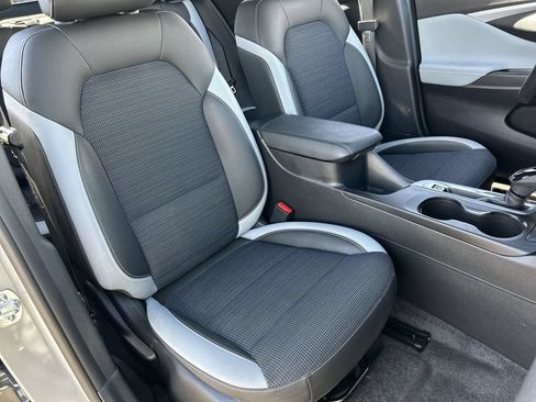 Used 2026 Buick Envista Preferred w/ Convenience I Package FWD image 28