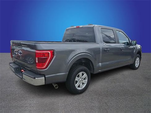 Used 2023 Ford F150 XLT image 4